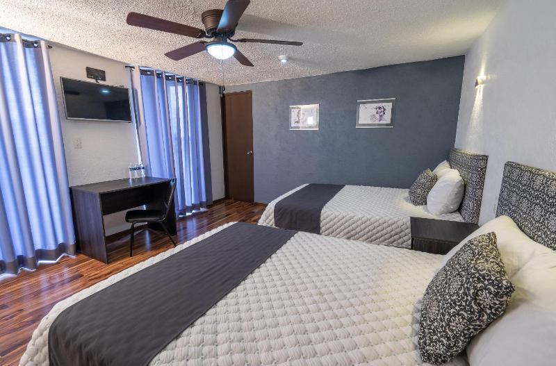 Economy Quadruple Room image 2