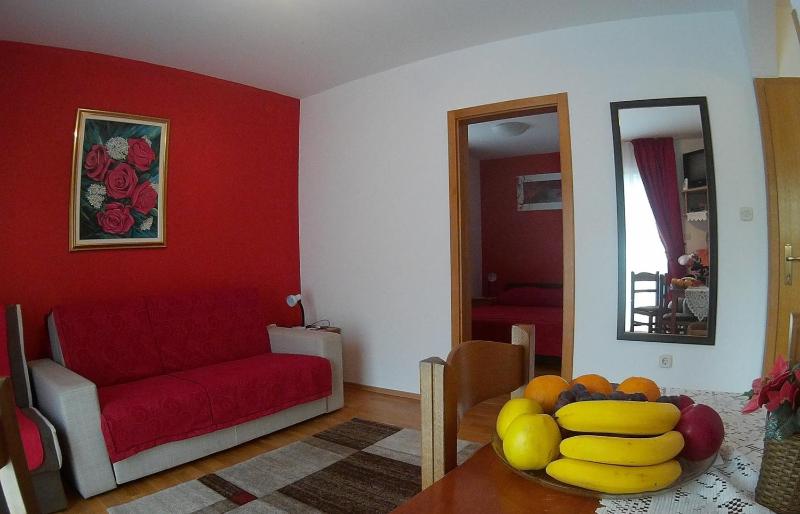 One-Bedroom Apartment with Balcony image 2