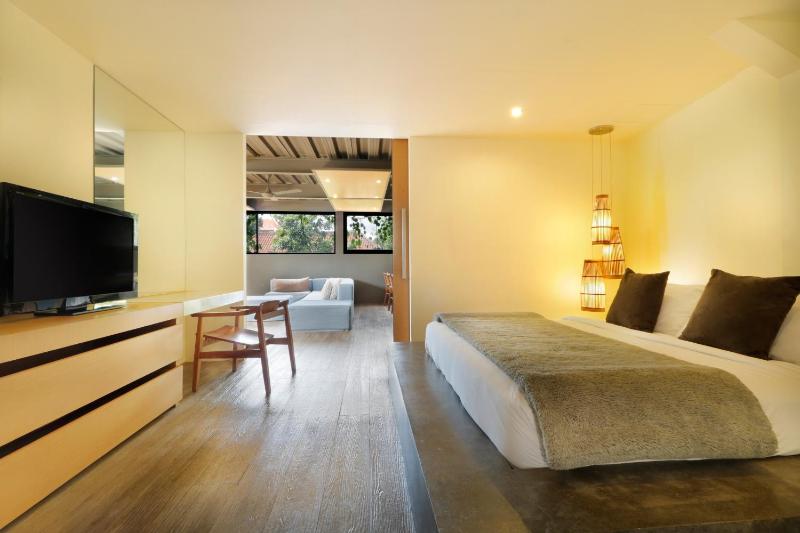 Clio Apartment - image 49