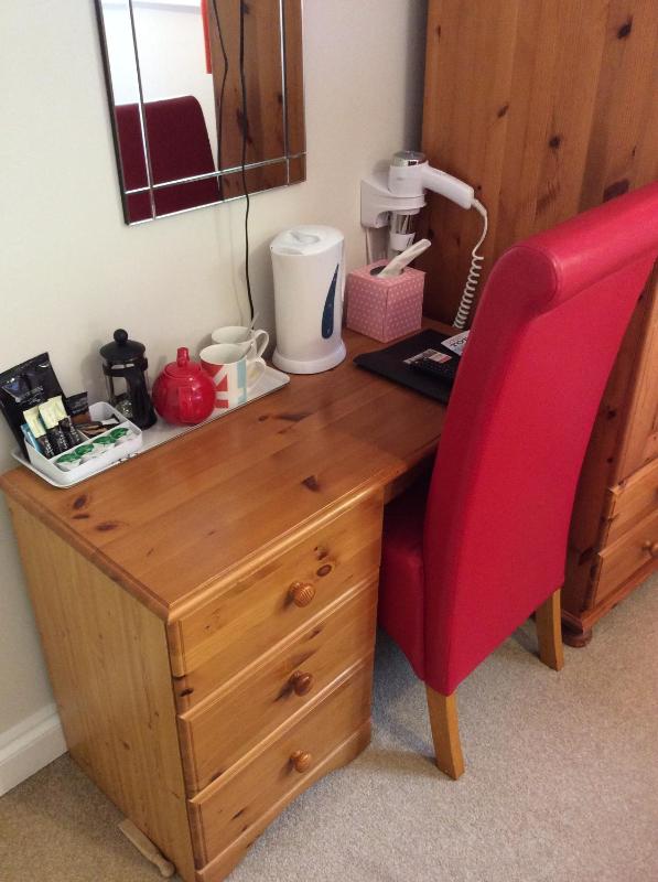 Small Double Room image 2