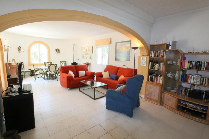 Three-Bedroom Villa image 1