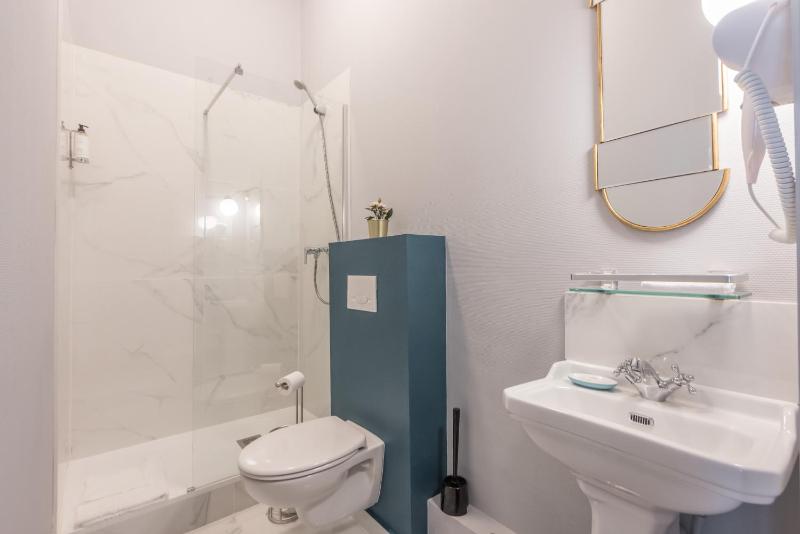 Two-Room Apartment image 1