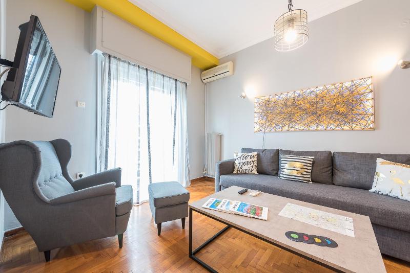 Athens Boutique Apartment by Cloudkeys - image 8