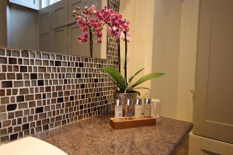 Superior Apartment 3 image 4