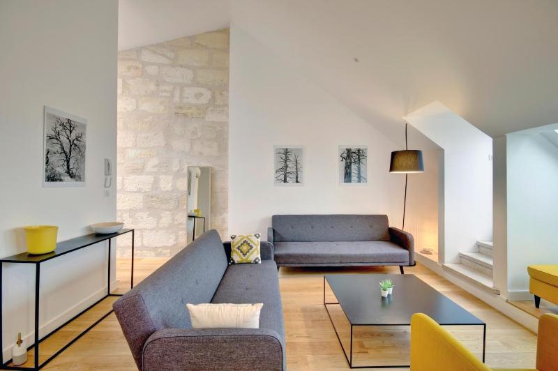 Deluxe Apartment image 3