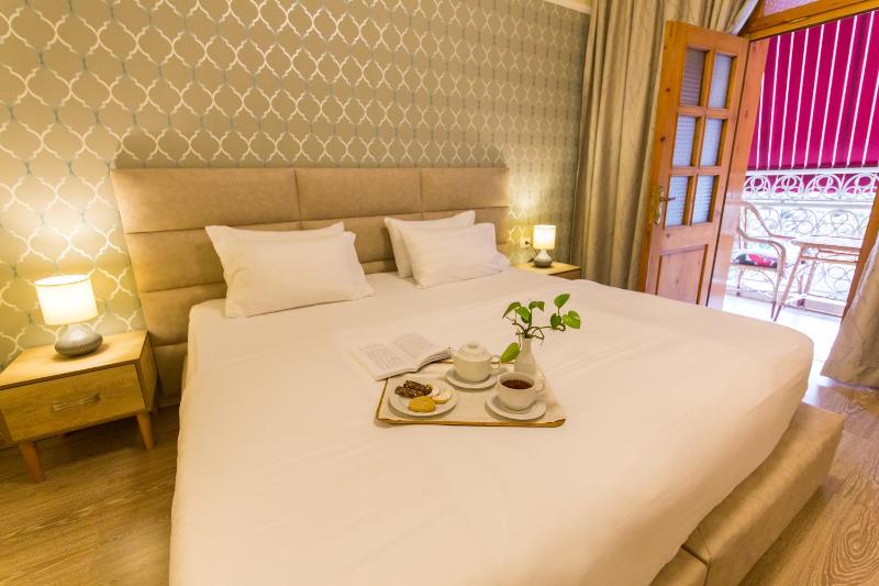 Superior Double or Twin Room with Balcony image 3