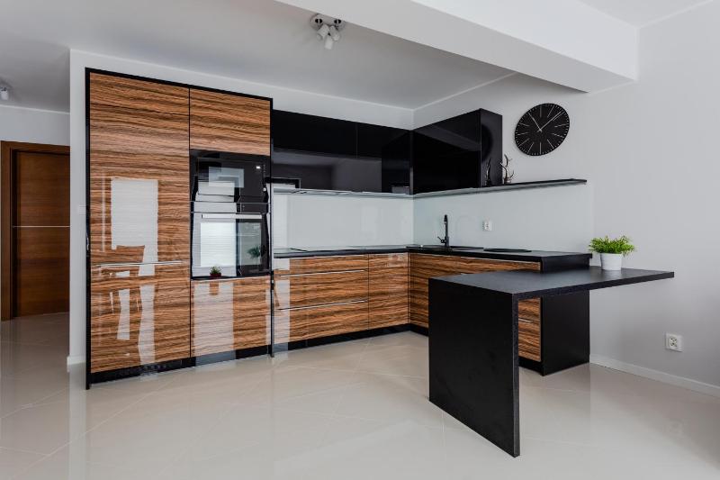 Apartamenty Bałtyckie - Bulwar Portowy - widok na port centrum najlepsza lokalizacja w Ustce - image 34