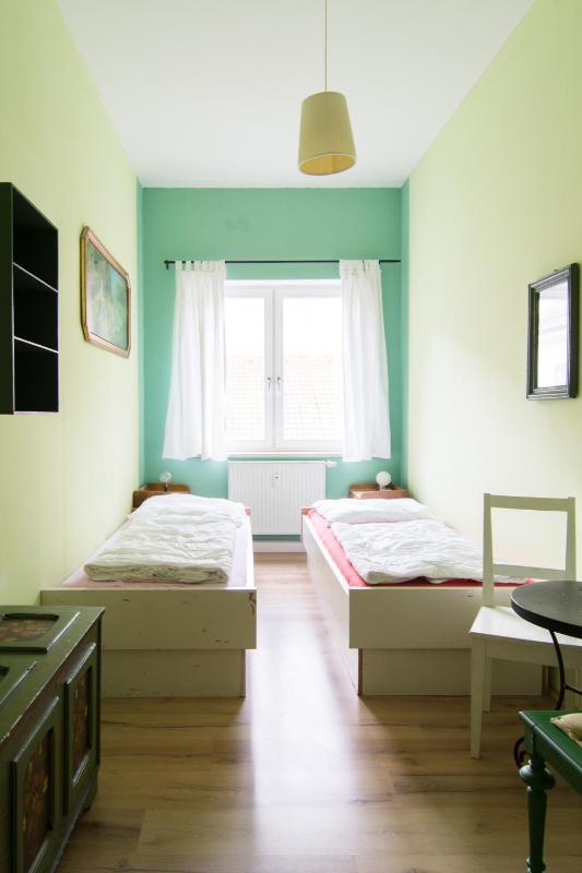 Twin Room with Shared Bathroom image 2