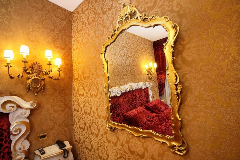 Triple Deluxe image 2