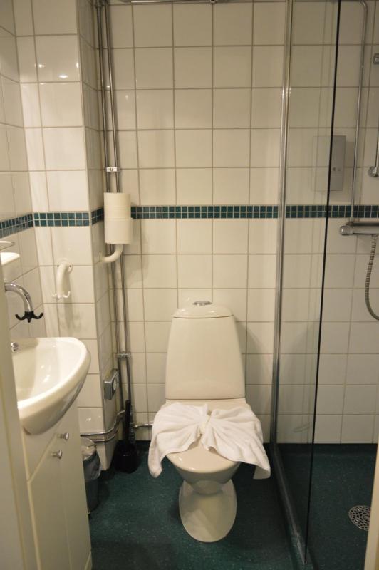 Standard Double Room with Double Bed image 3