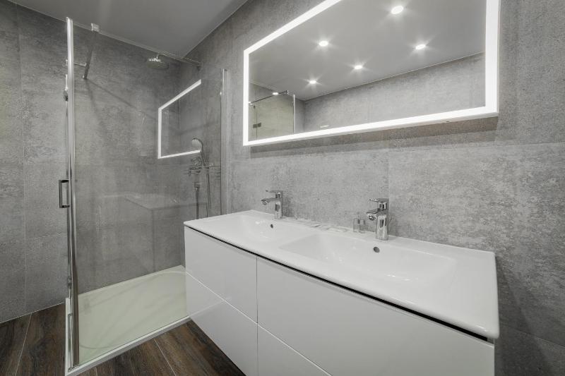 Apartment Deluxe with free Pool and Fitness image 3