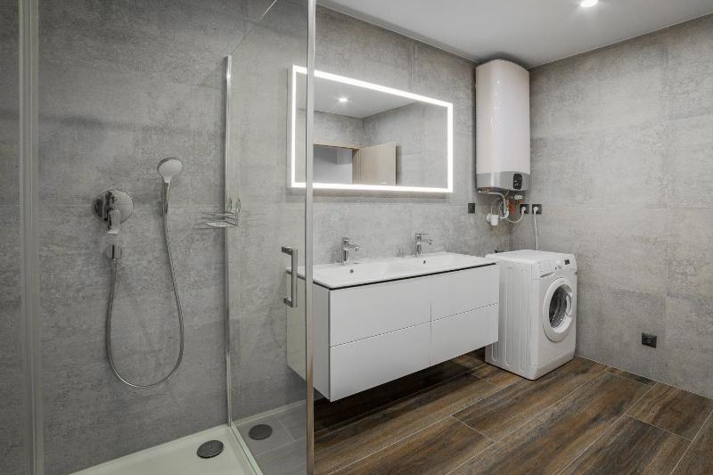 Apartment Deluxe with free Pool and Fitness image 2
