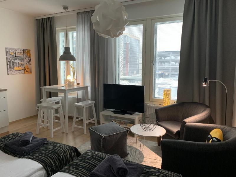Studio Apartment A13 image 1