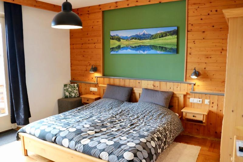 Family Room with Private Bathroom image 1