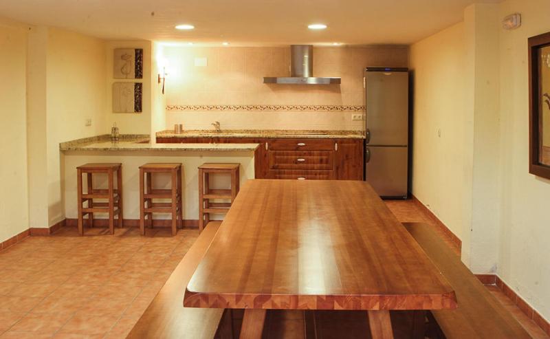 Bungalow (2 Adults) image 1