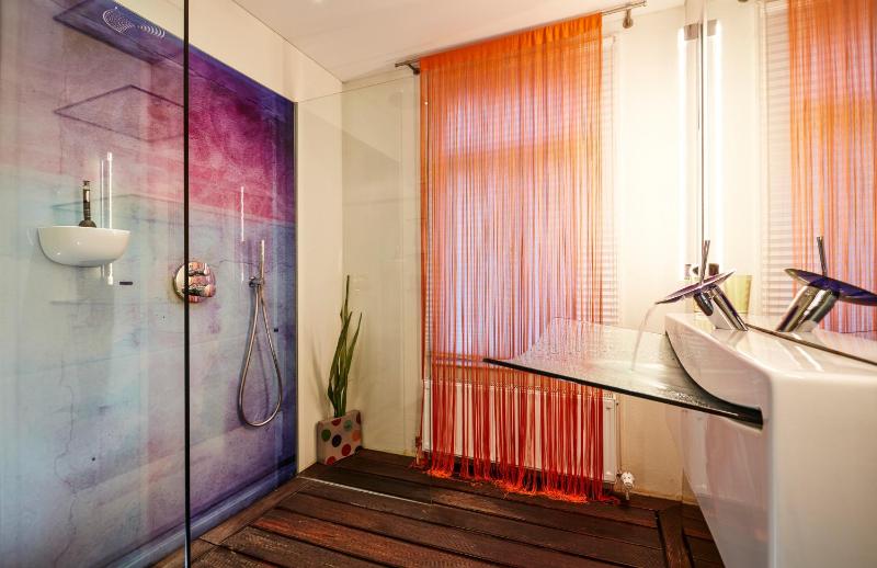 Budget Double Room image 3