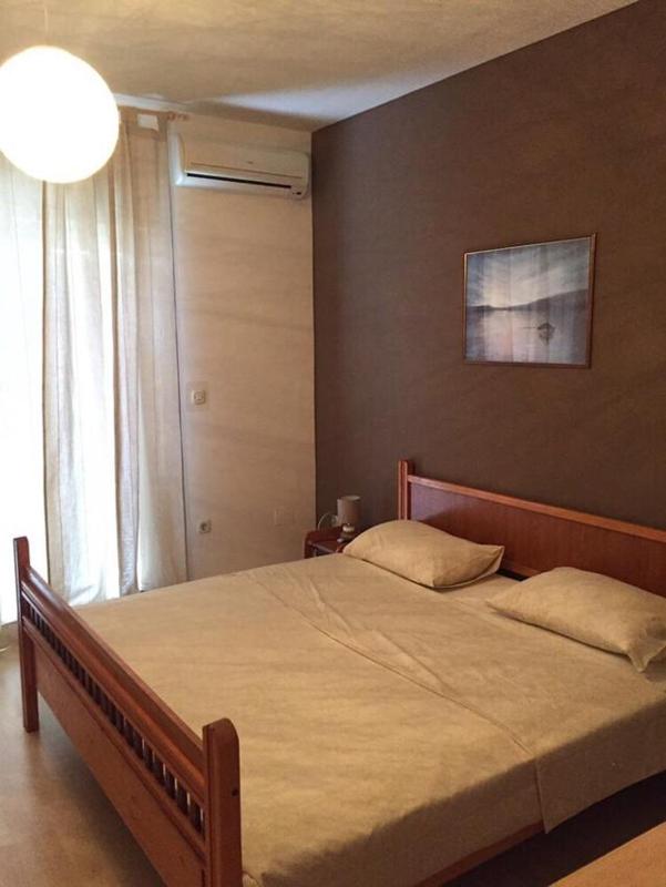 Two-Bedroom Apartment with Balcony and Sea View image 3