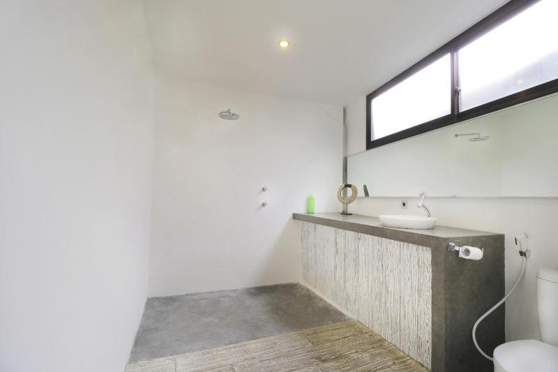Clio Apartment - image 27