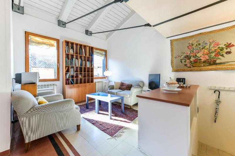 Apartment image 3