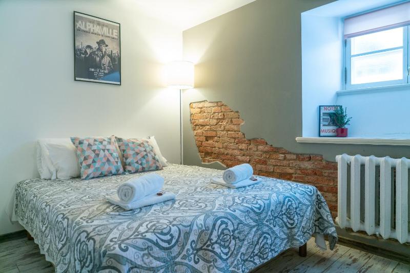Godart Rooms Guesthouse - image 12