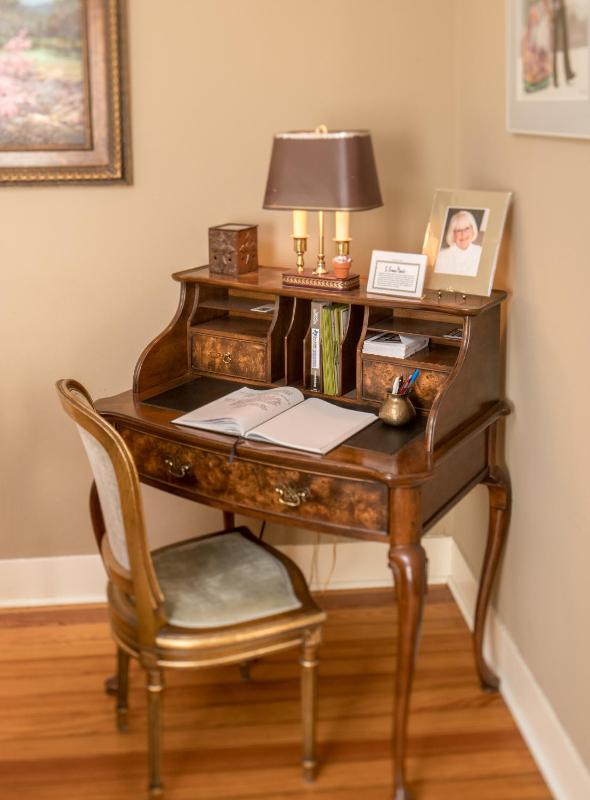 Studio B Guest House - image 8