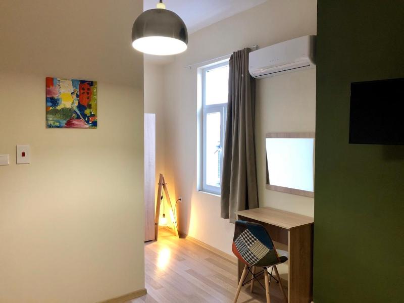 Standard Double Room image 3