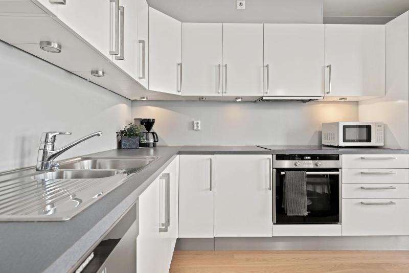 BJØRVIKA APARTMENTS Solsiden Area Trondheim city center - image 32