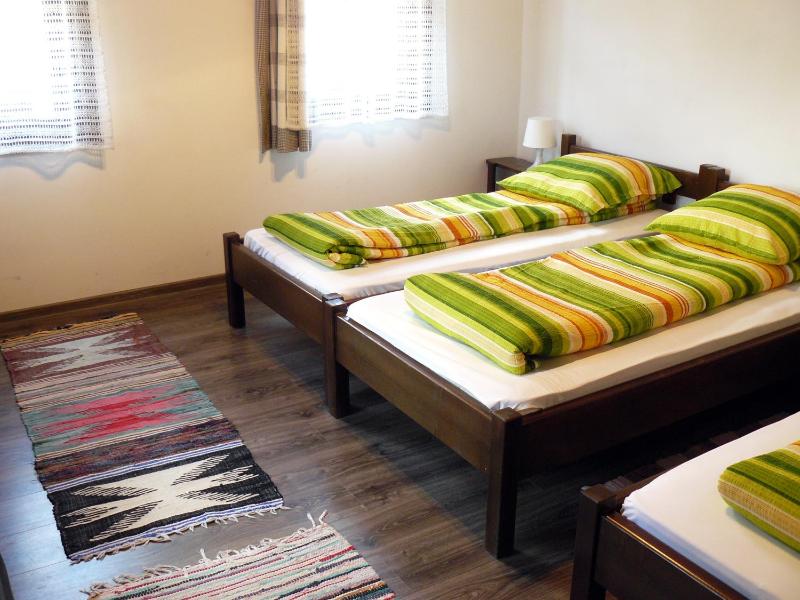 Triple Room with Private External Bathroom image 4