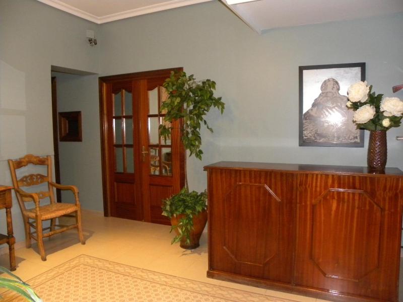 Hostal El Catalán - image 11