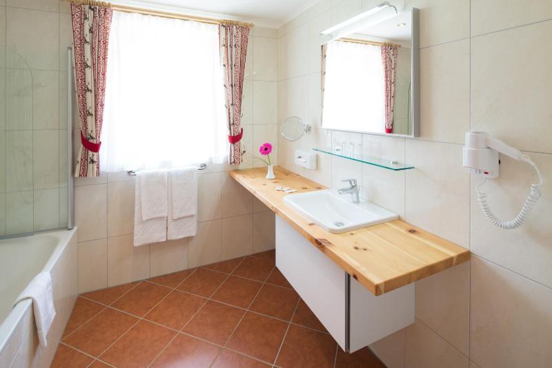 Junior Suite image 2