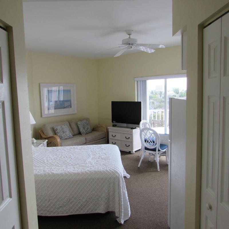 Edison Beach House - image 19