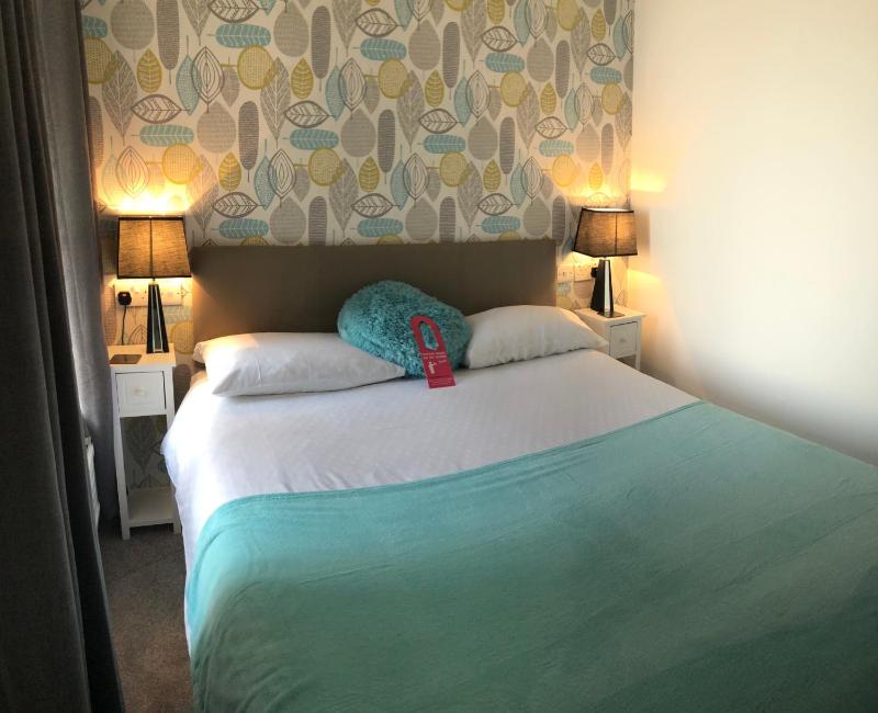 Four Seasons Guest House - image 12