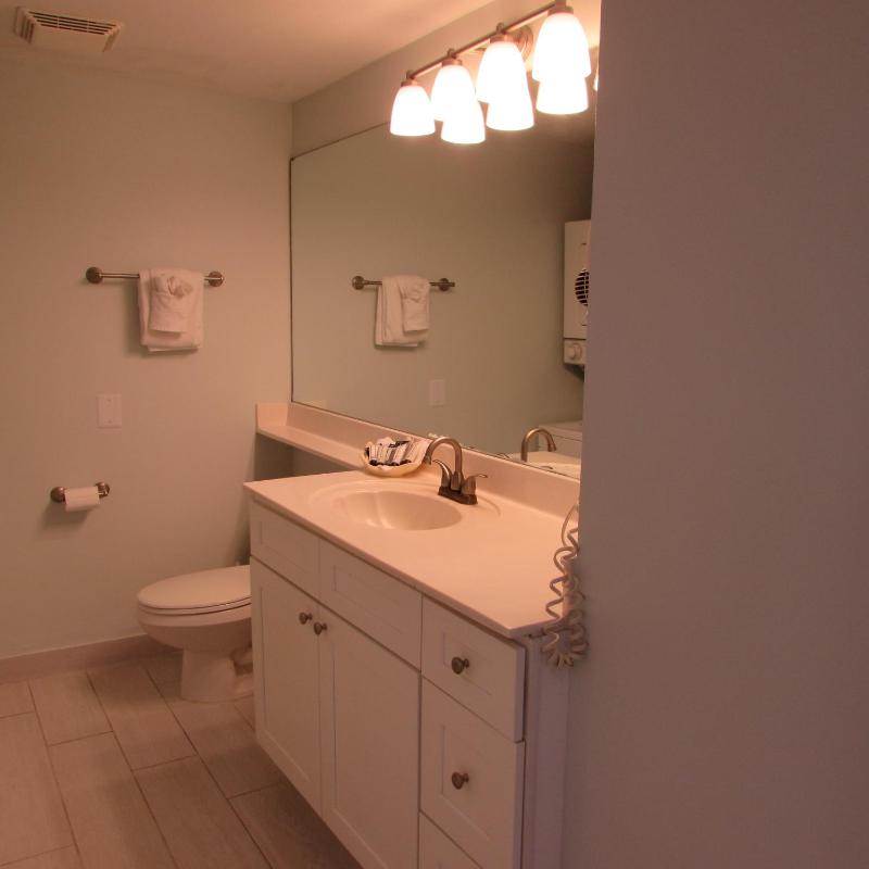 Edison Beach House - image 34
