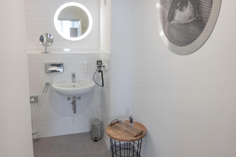 Apartment image 2