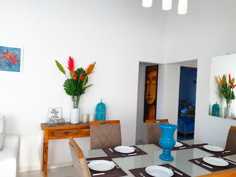Espetacular Casa 3 SUÍTES cozinha varanda vista a passos da praia - image 22