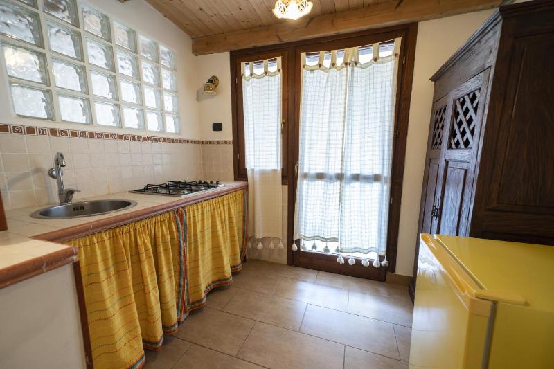 One-Bedroom Apartment (2 Adults) - Annex image 2