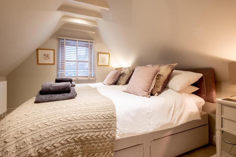 Church Farm Lodge - image 13
