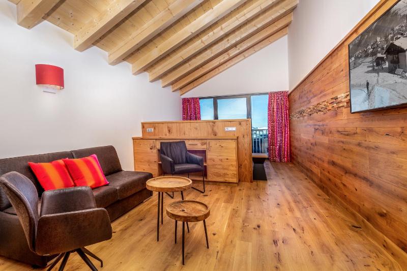 Classic Triple Room image 2