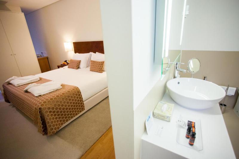 King Suite image 3