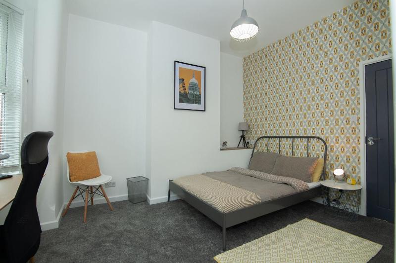 Three-Bedroom House image 2