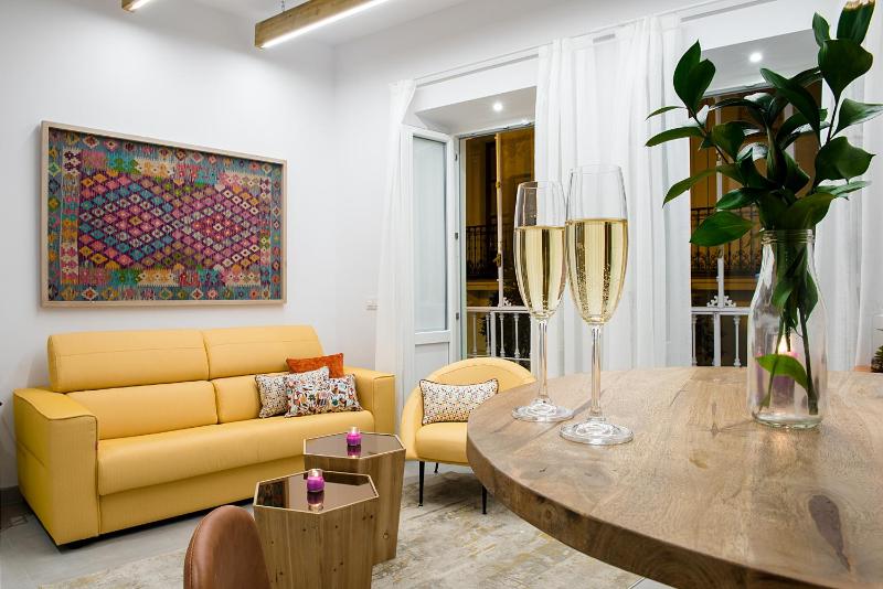 Superior Apartment image 3