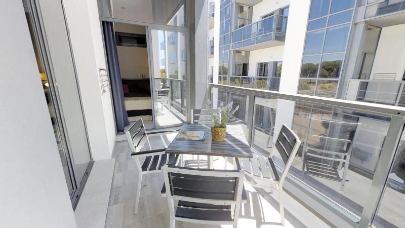 Three-Bedroom Apartment (7 Adults) image 4