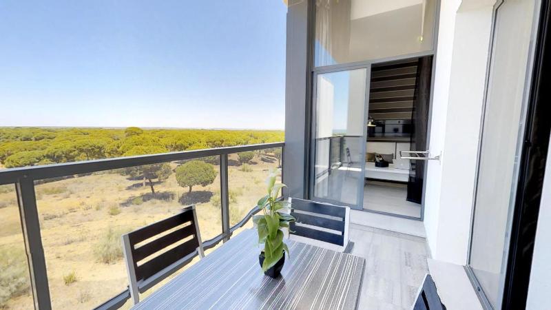 Two-Bedroom Apartment with View to Natural Park Los Enebrales image 2