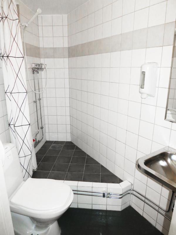Double Room with Private Bathroom image 2