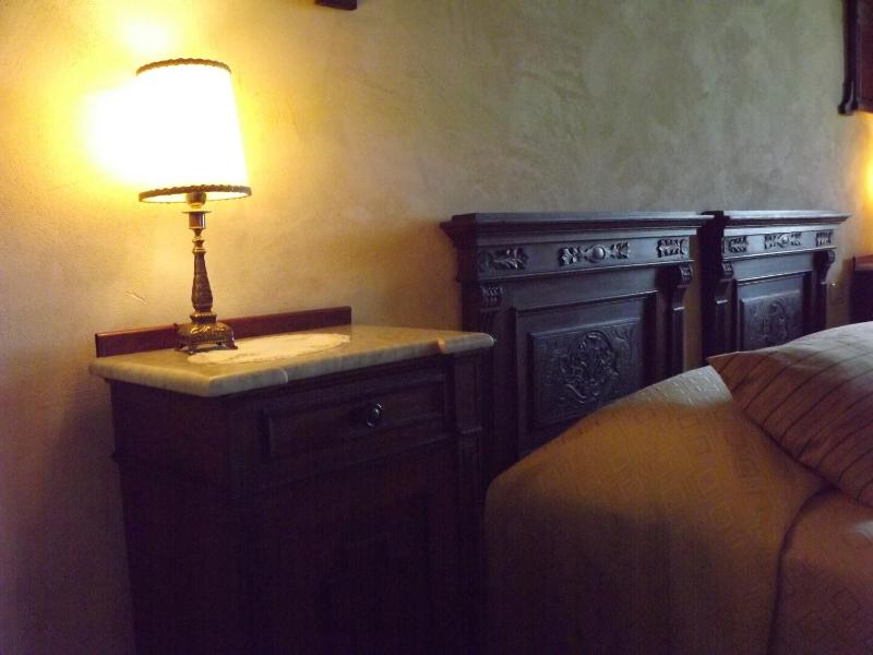 Double or Twin Room image 4