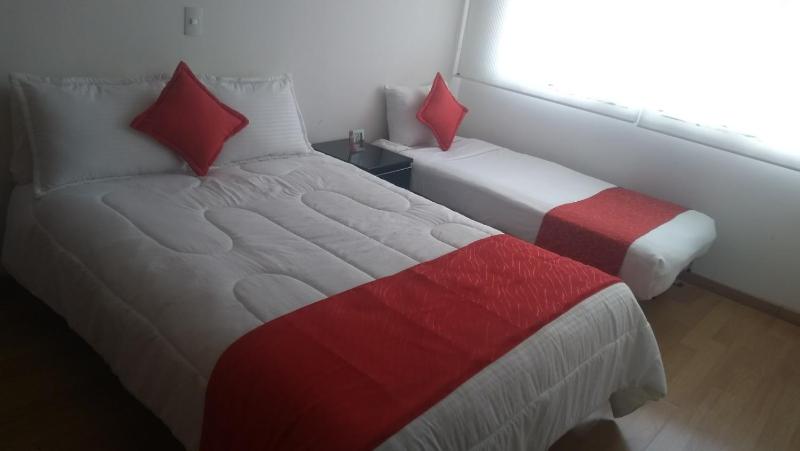 Hotel TuKasa Inn - image 11
