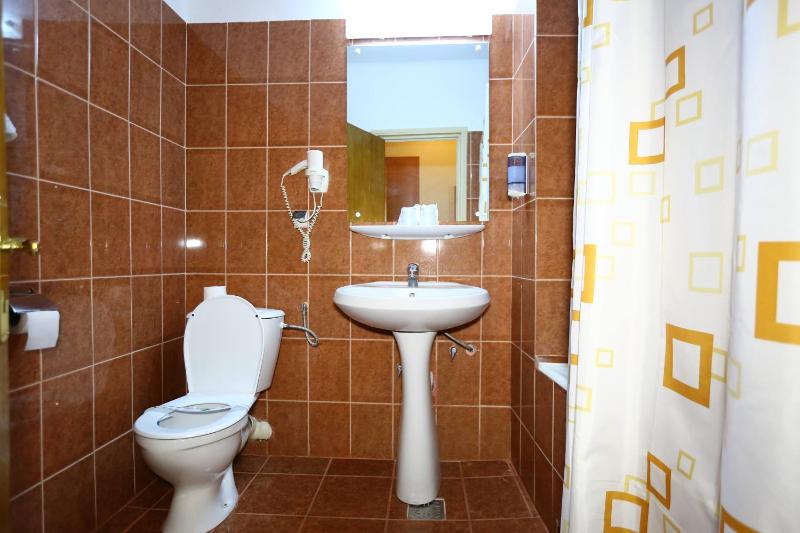 Triple Room image 3