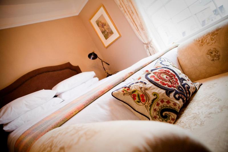 Double Room image 1