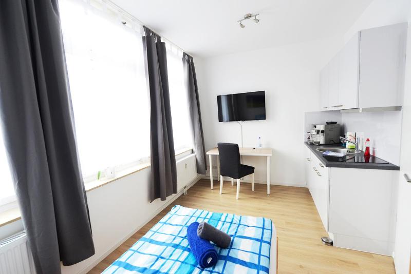 Apartment image 4