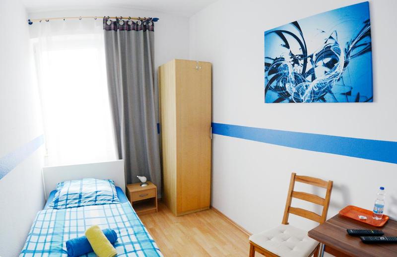 Apartment image 3
